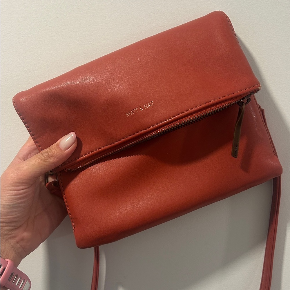Matt & Nat HILEY VEGAN CROSSBODY BAG - LOOM Red Vegan Leather Purse Small
